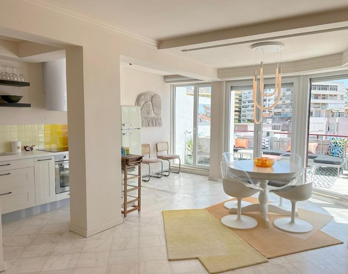 Groovy Caparica Gem With Large Sunny Terrace Apartment Costa da Caparica Bagian luar foto