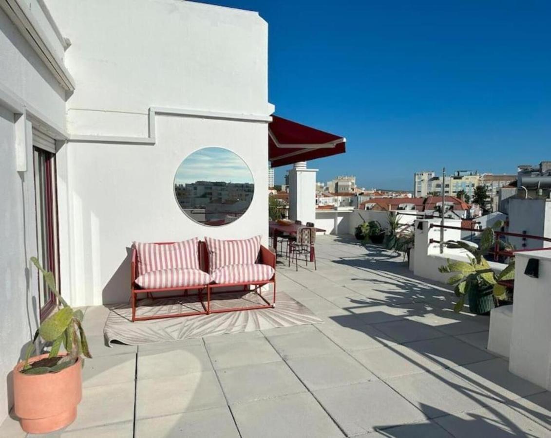 Groovy Caparica Gem With Large Sunny Terrace Apartment Costa da Caparica Bagian luar foto
