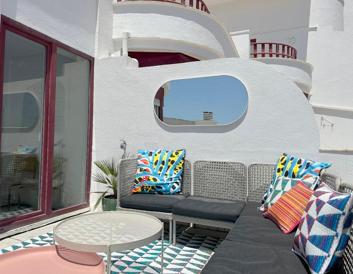 Groovy Caparica Gem With Large Sunny Terrace Apartment Costa da Caparica Bagian luar foto